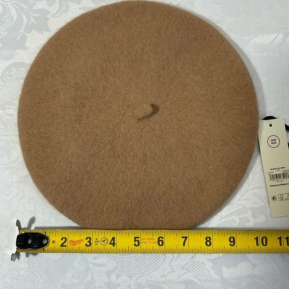 No Boundaries Women BERET Winter Hat Felt Camel New With Tag Classic